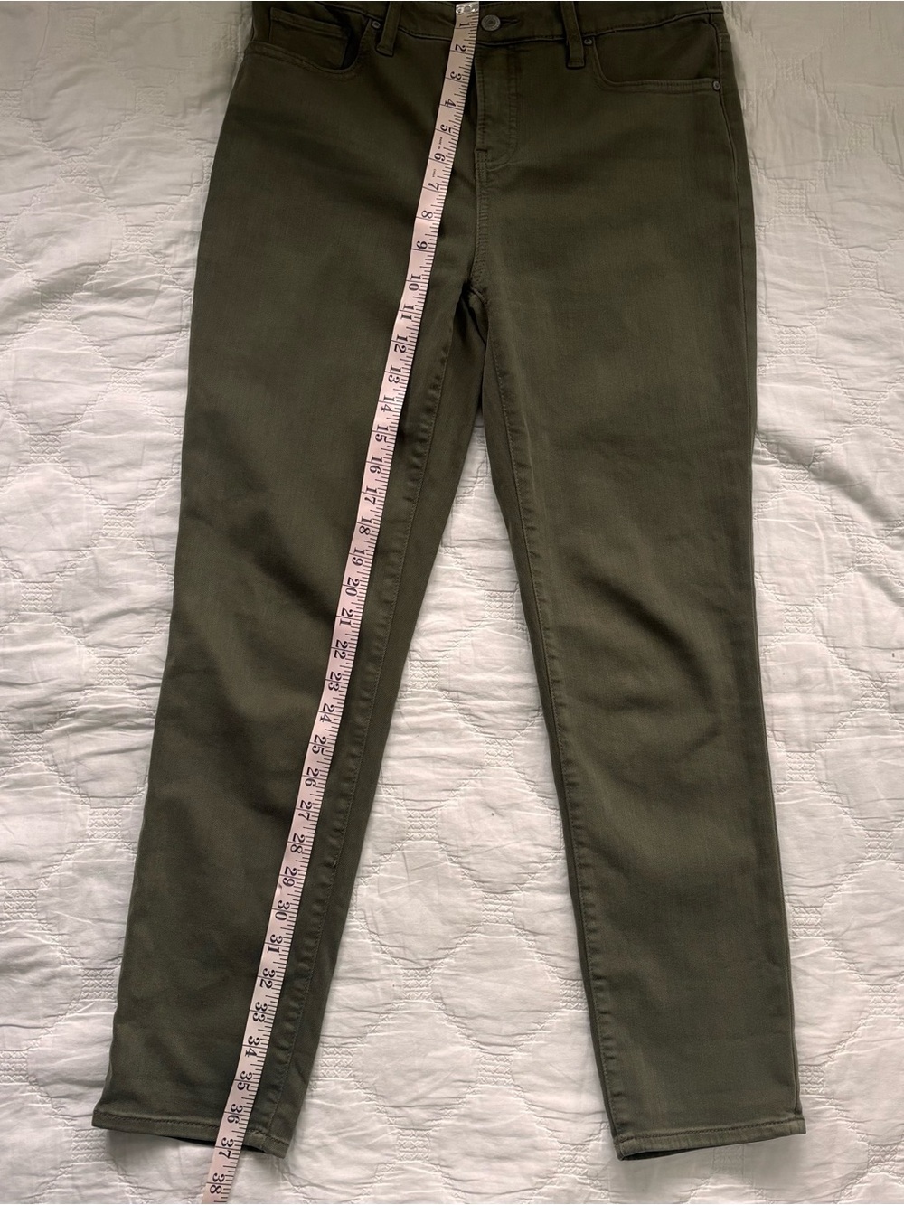 Chico’s So Slimming Girlfriend Slim Leg Ankle Pants Olive Green Size 0R (4R) - Picture 9 of 9